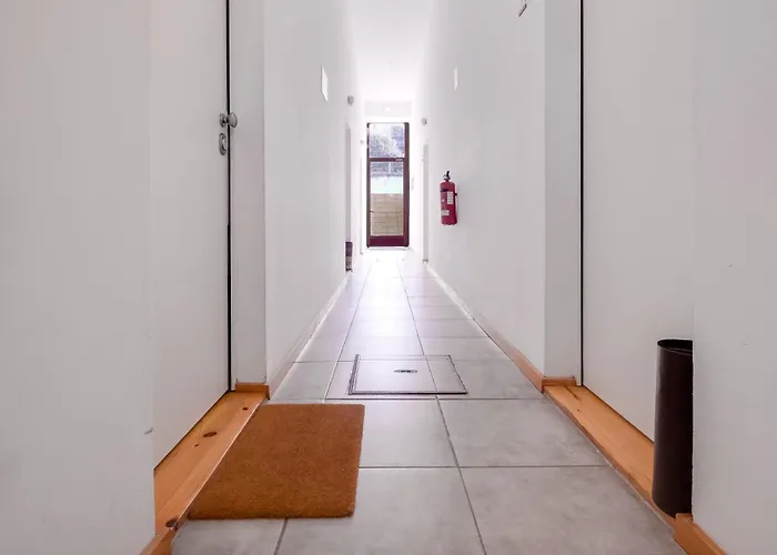 Cozy Loft W Poll Near Porto Cellars * Vila Nova de Gaia