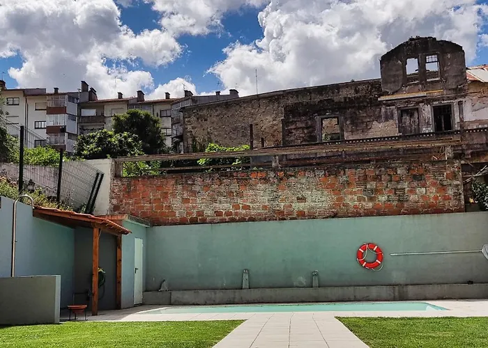 Cozy Loft W Poll Near Porto Cellars * 加亚新城